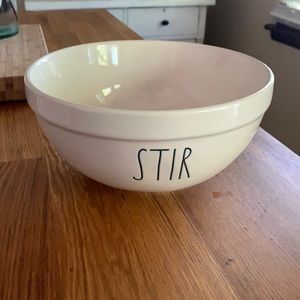 Rae Dunn Magenta Artisan Collection “Stir” Bowl